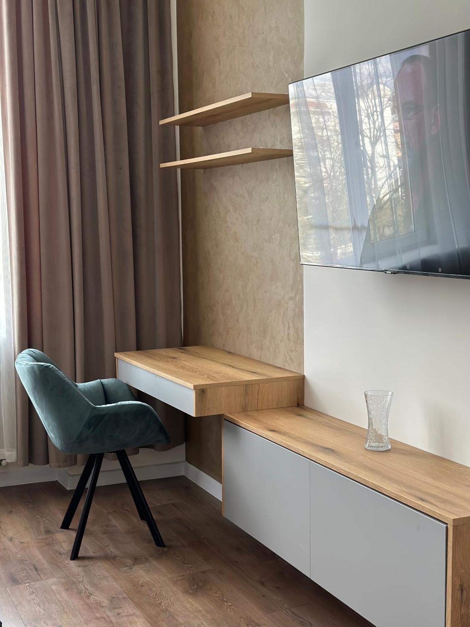 Romantic Apartments - In The Center Of Lviv , King-Size Bed מראה חיצוני תמונה